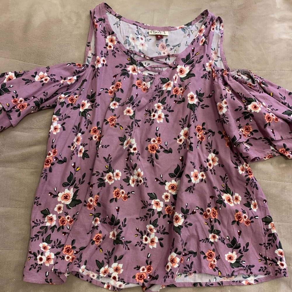 Cold Shoulder Floral Top